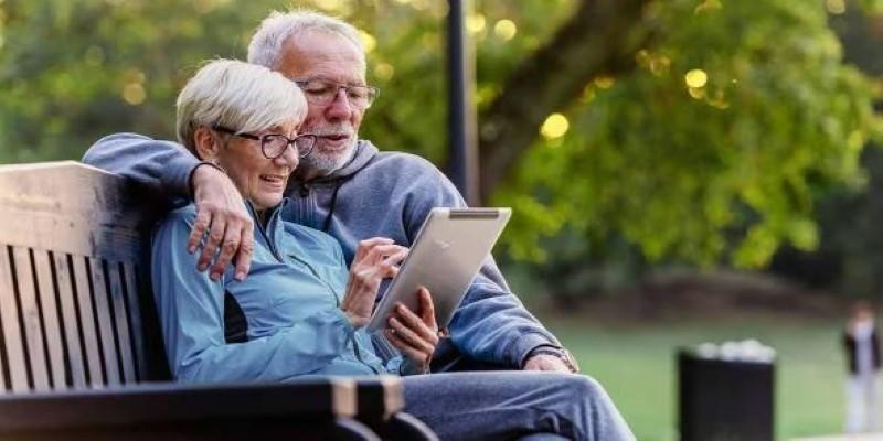 How to Start Selling Your Skills and Products Online Effectively